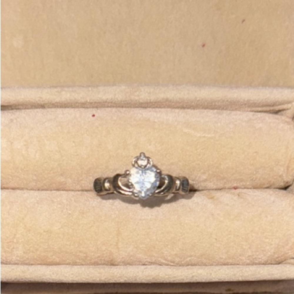 Claddagh Silver Ring with Clear Stone